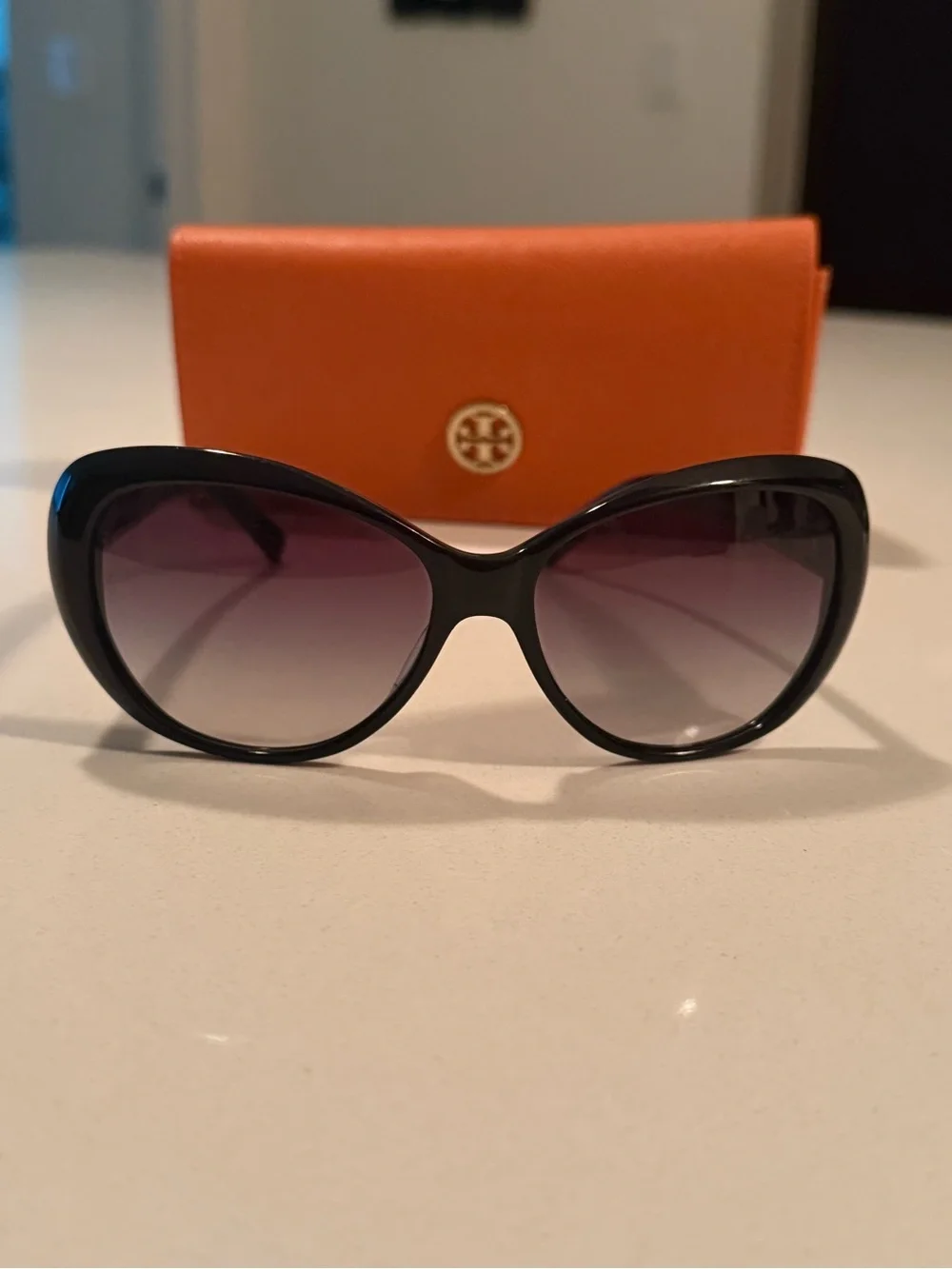 Tory Burch Black Sunglasses with Purple Gradient Lenses and Orange Case